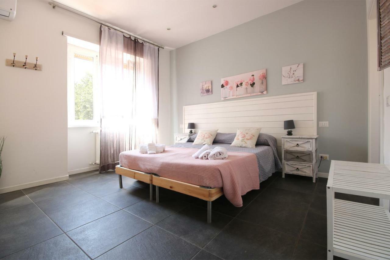 Le Cupole Bed & Breakfast โรม ภายนอก รูปภาพ