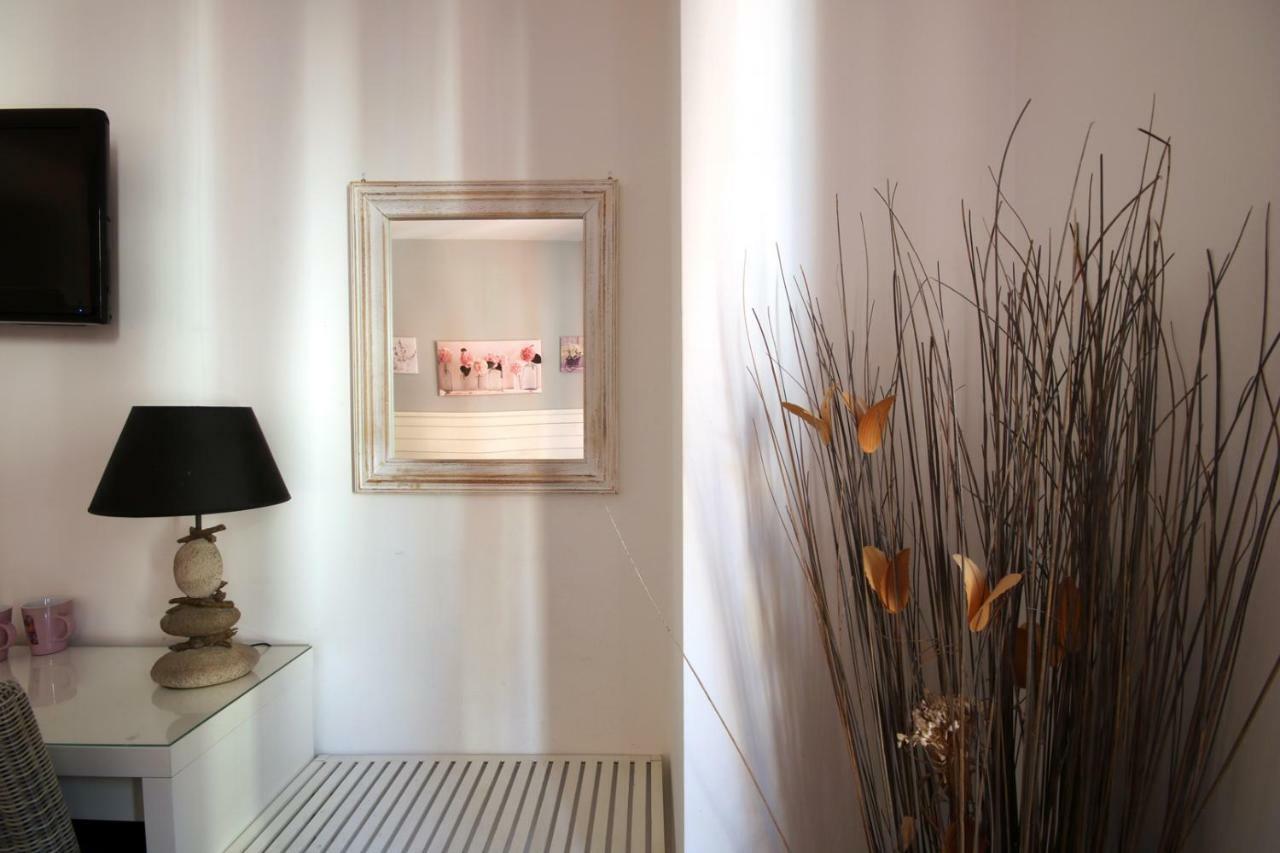 Le Cupole Bed & Breakfast โรม ภายนอก รูปภาพ