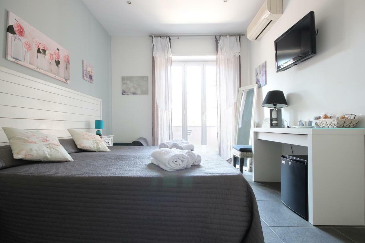 Le Cupole Bed & Breakfast โรม ภายนอก รูปภาพ